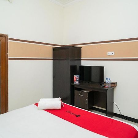 Reddoorz Syariah Near Marvel City Mall 2 Surabaya Exteriör bild