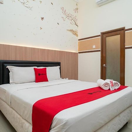 Reddoorz Syariah Near Marvel City Mall 2 Surabaya Exteriör bild