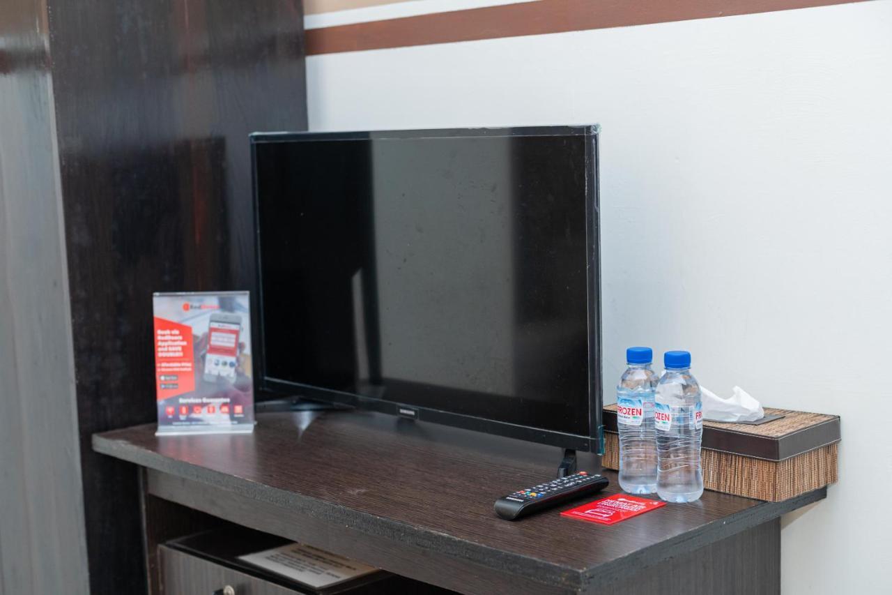 Reddoorz Syariah Near Marvel City Mall 2 Surabaya Exteriör bild