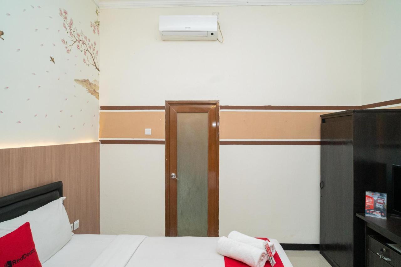 Reddoorz Syariah Near Marvel City Mall 2 Surabaya Exteriör bild
