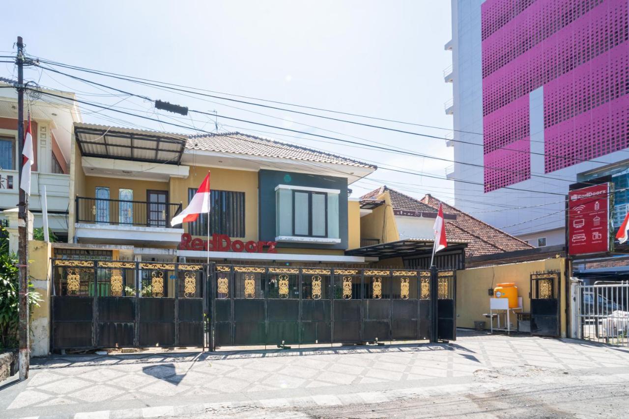Reddoorz Syariah Near Marvel City Mall 2 Surabaya Exteriör bild