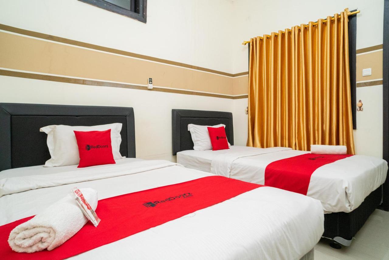 Reddoorz Syariah Near Marvel City Mall 2 Surabaya Exteriör bild